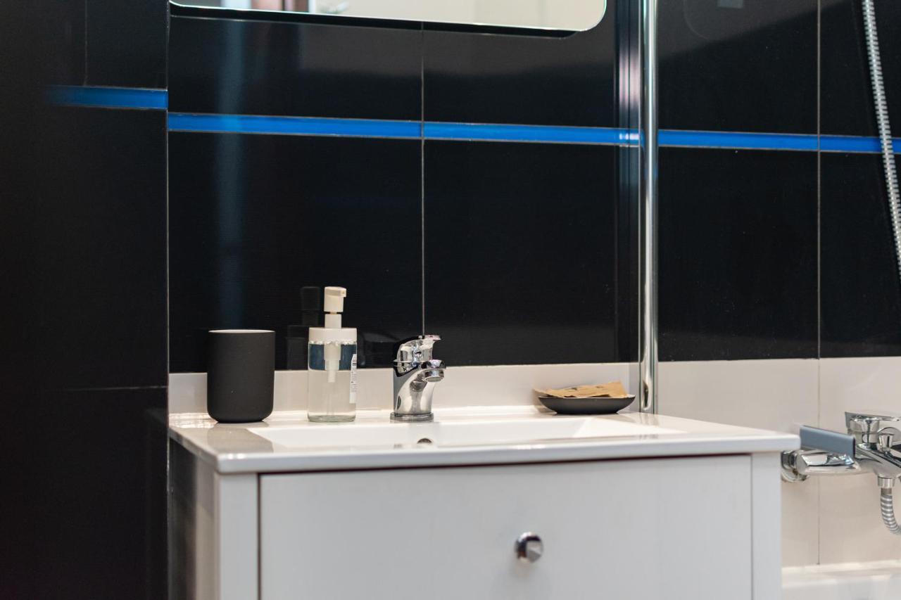 Wilcza 26A By Homeprime Warsaw Luaran gambar